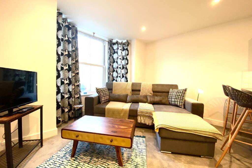 Stunning New Apartment Set In St Leonards On Sea Hollington  Exterior foto